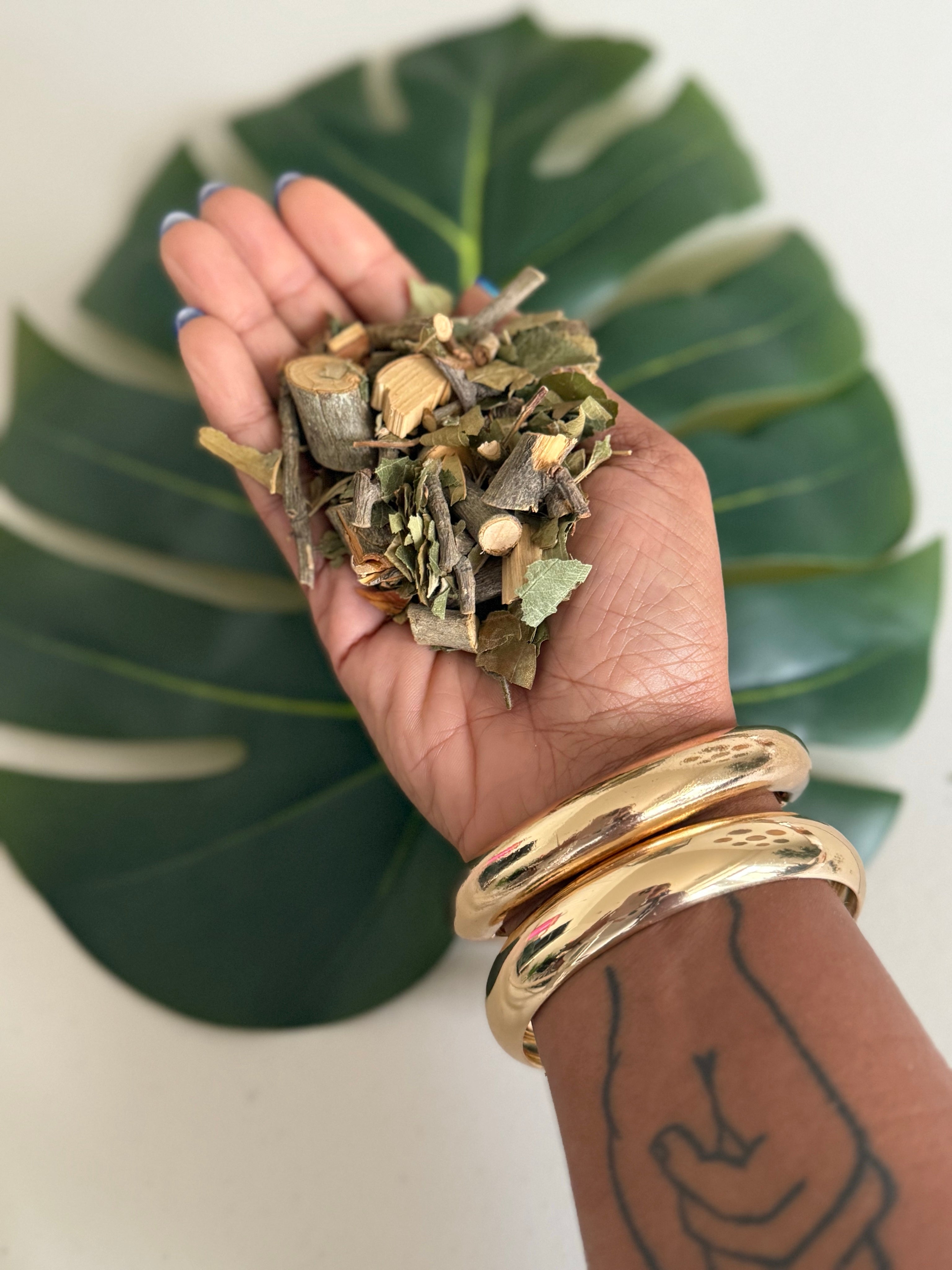 White Hawthorn (Tejocote) | Wildcrafted in Mexico | Sun Dried (80g)